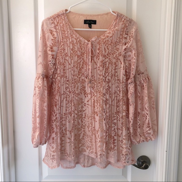 Tops - Blouse